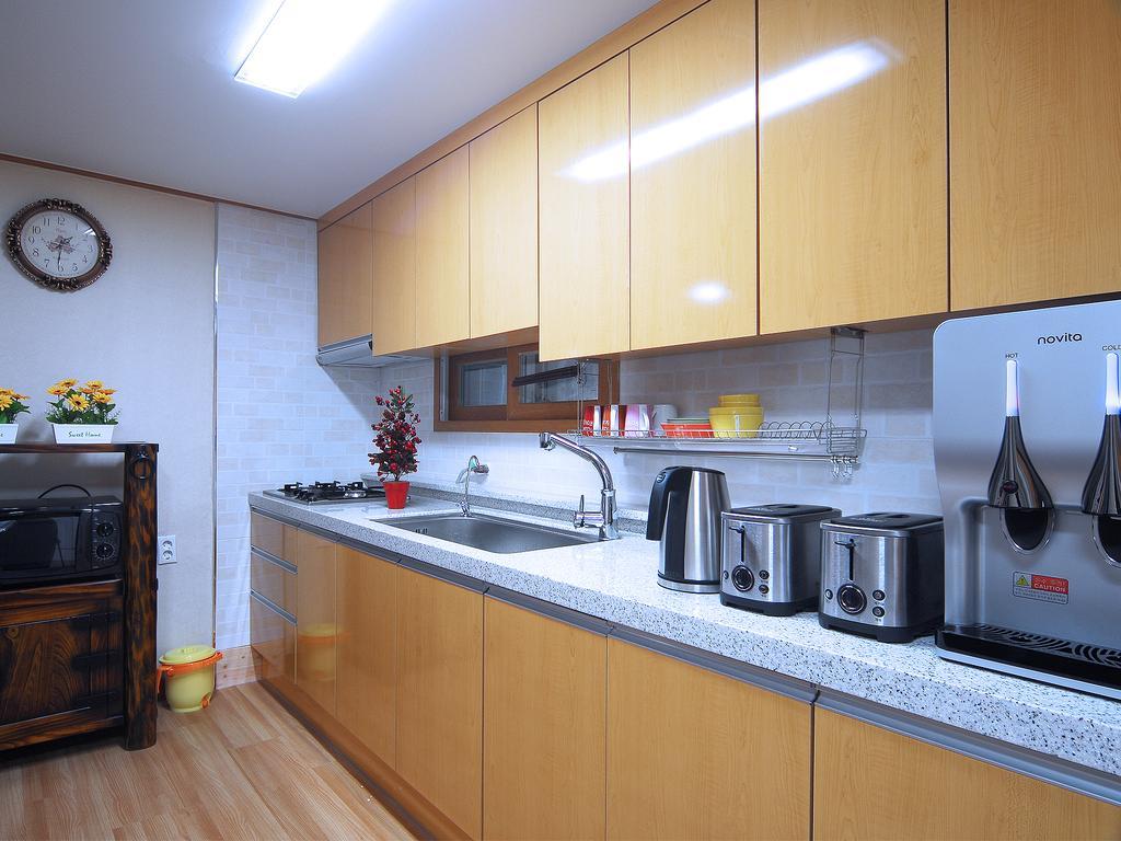 Mago Guesthouse Seoul Exterior photo